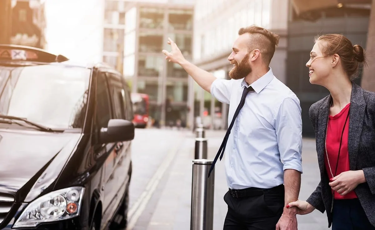 Transport de personnes à Bordeaux : Services de taxis et de chauffeurs privés 24 heures sur 24 et 7 jours sur 7